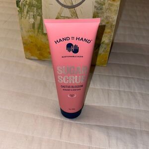 HAND in HAND 9oz/255g sugar scrub CACTUS BLOSSOM
